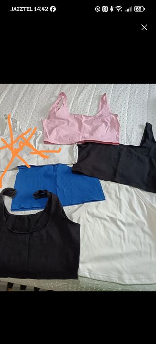 12 Tops - Variados Colores