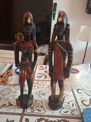 2 statue tribali in legno