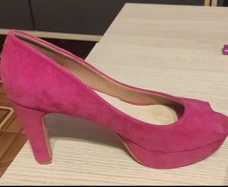 Zapatos peep toe rosa. Color buganvilla. 