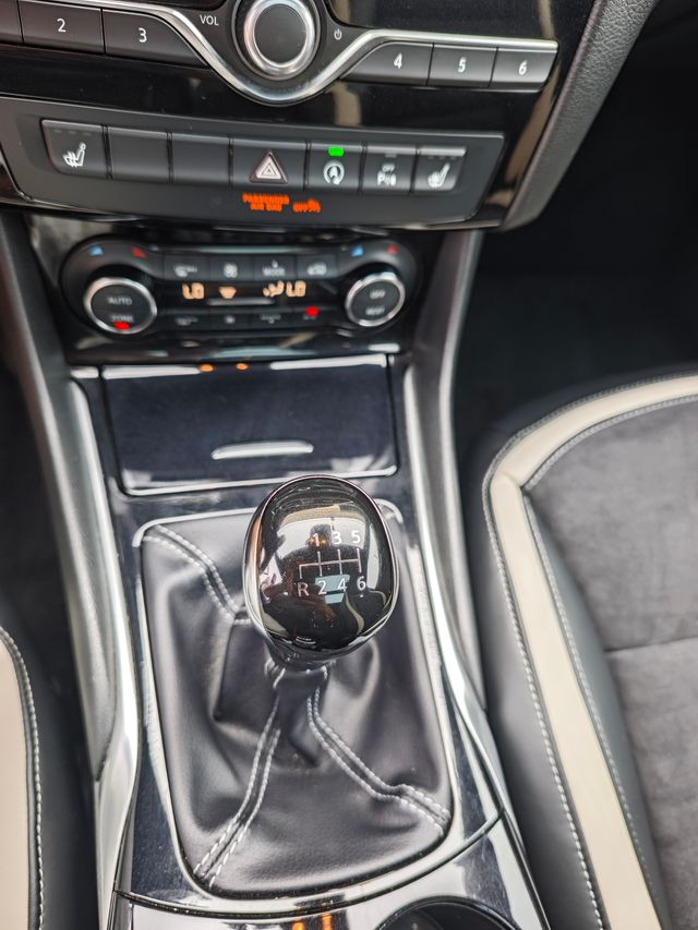 Infiniti Q30 1.5 DCI 110CV Sport PANORAMA FULL