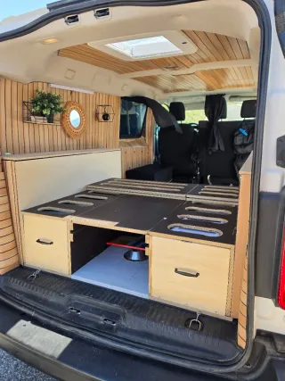 Peugeot Expert 2019 camper