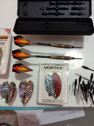Juego Dardos Harrows Vortex + accesorios