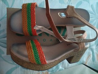 Sandalias plataforma marrones