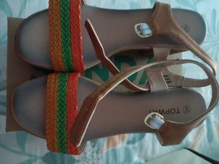 Sandalias plataforma marrones