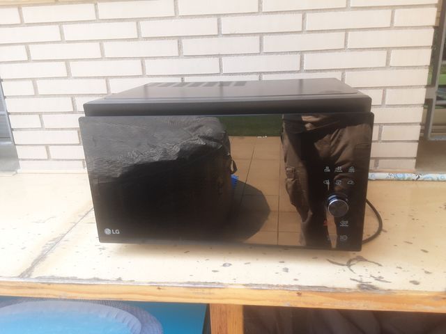 Horno -  Microondas LG MJ3965BPS - Negro