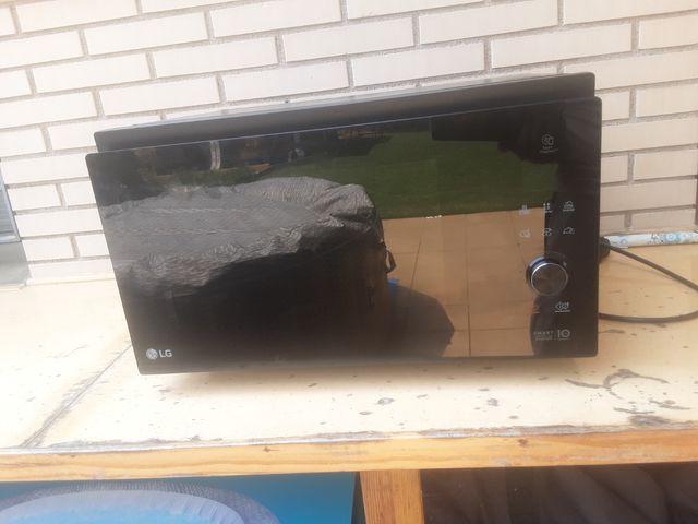 Horno -  Microondas LG MJ3965BPS - Negro