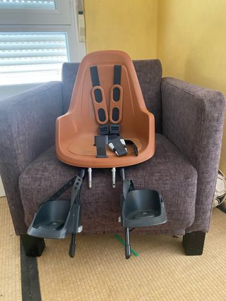 Silla bici bebé - marrón marca Bobike