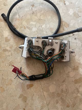Cuadro instrumentos Peugeot SC + cable