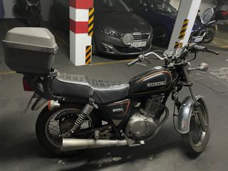 Suzuki GN250 - Moto clásica