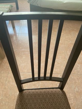 6 sillas Ikea marrón-negro
