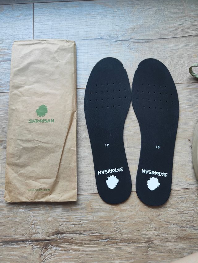 Zapatillas Satorisan ante verde 41, sin caja