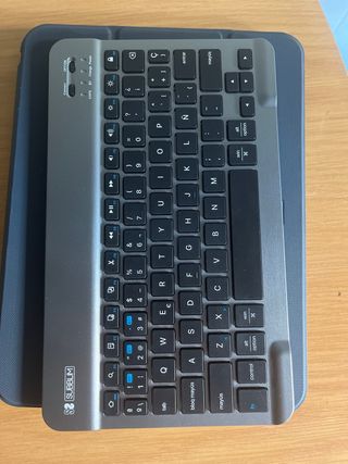 Funda Tucano iPad 10ª Gen. Satin