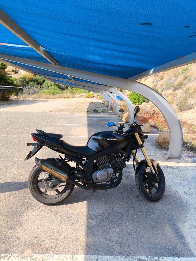 Hyosung GT250 Comet 2008