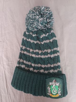 Bufanda y gorras Gryffindor, Ravenclaw y Slytherin