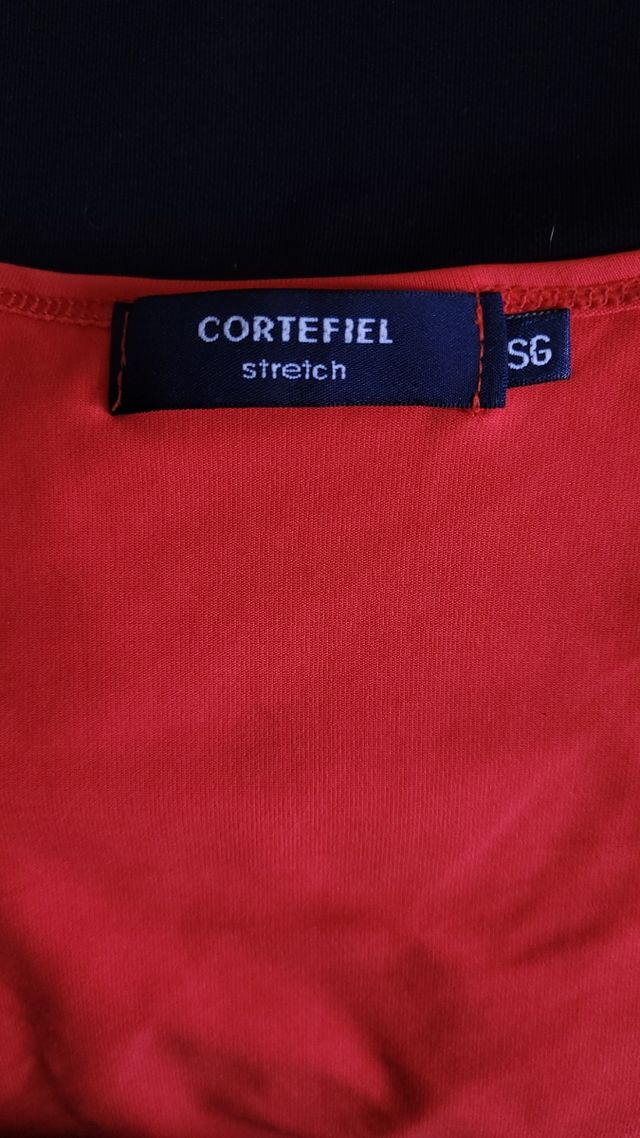 Camiseta roja Cortefiel L