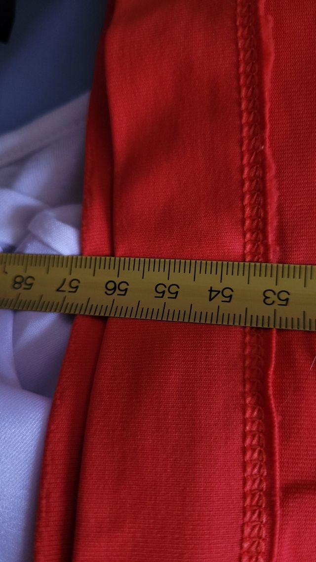 Camiseta roja Cortefiel L