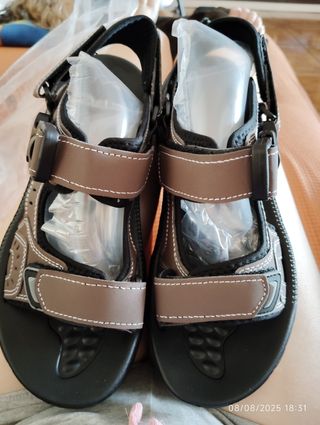 Sandalias hombre marrón oscuro