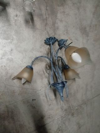 Lamparas pie azul metal