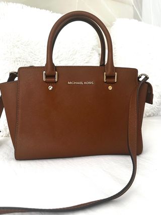 Bolso Michael Kors Selma marrón
