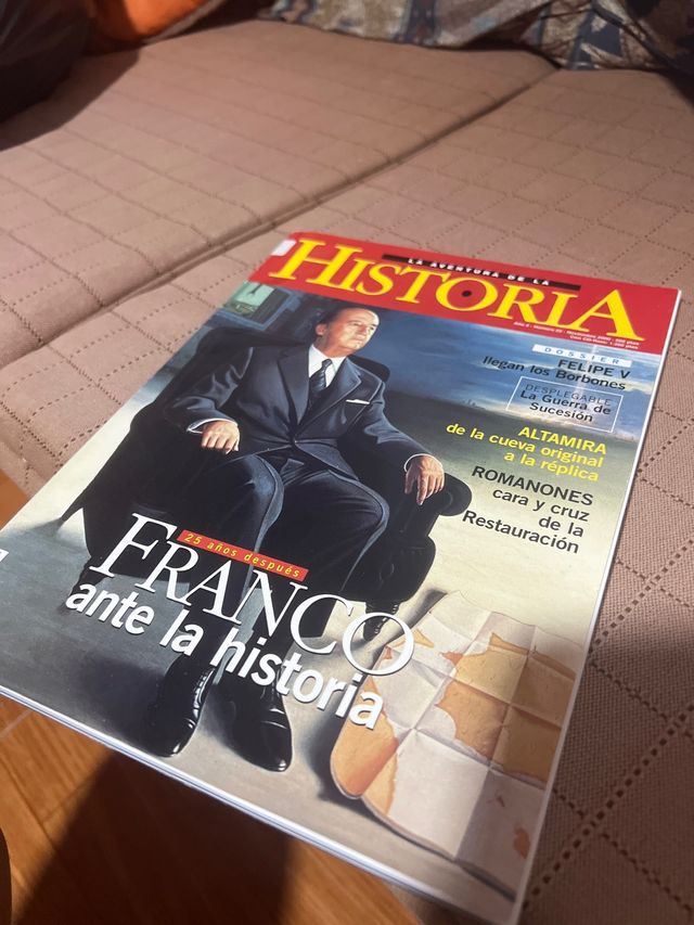 Revista divulgativa de historia contemporanea