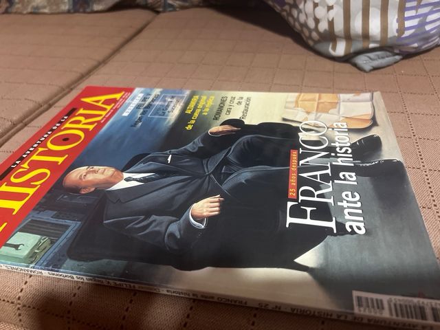 Revista divulgativa de historia contemporanea