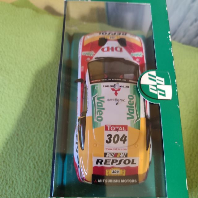 Lote  2 coches Avant Slot Mitsubishi  lancer raid