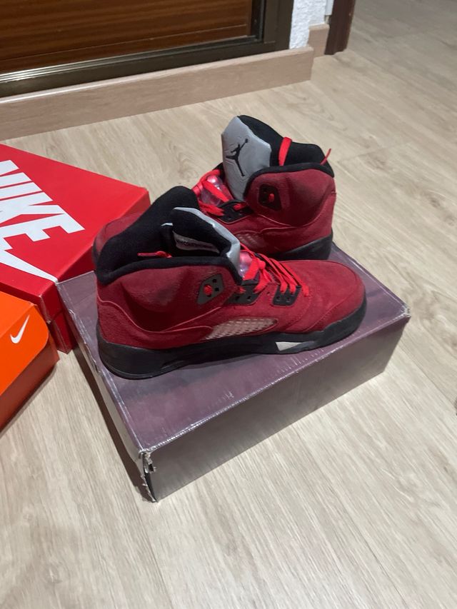 Air Jordan 5 Retro - rojas