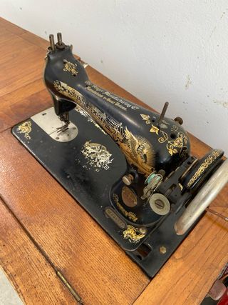 Máquina coser Singer Antigua