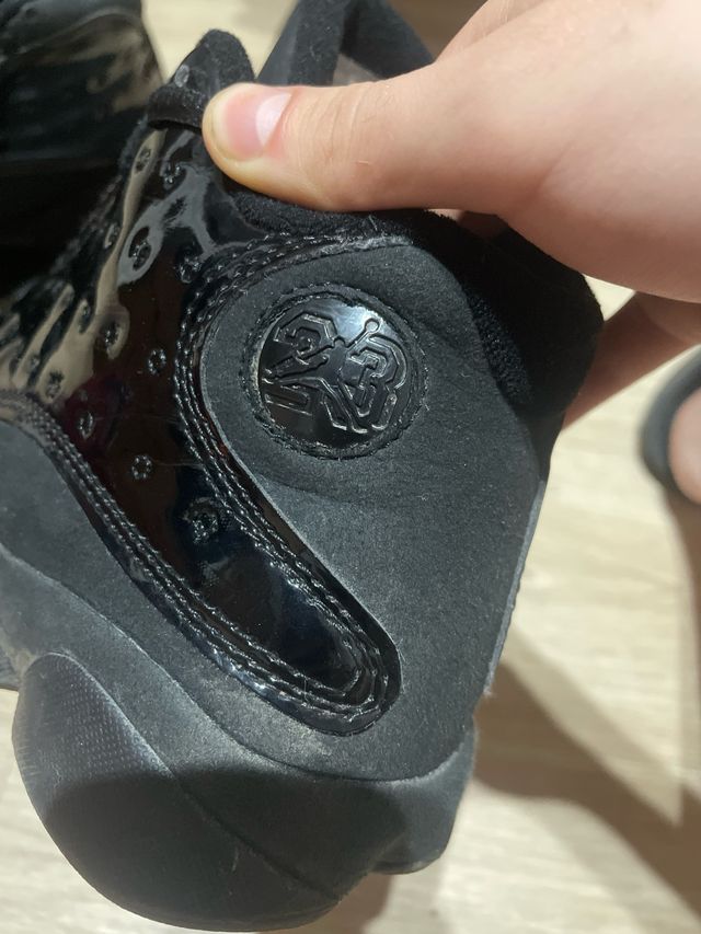Air Jordan 13 Retro - negras