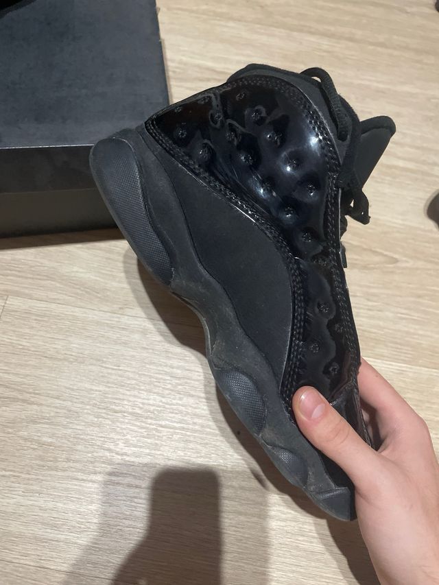 Air Jordan 13 Retro - negras