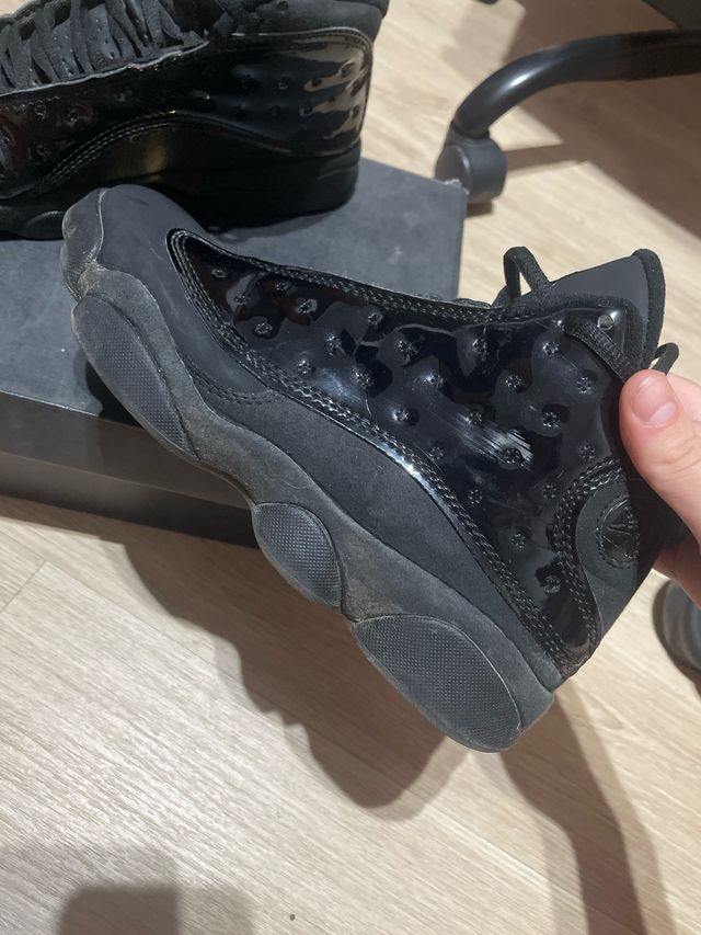 Air Jordan 13 Retro - negras