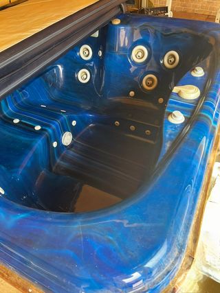 Jacuzzi hidromasaje azul