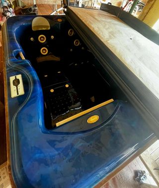 Jacuzzi hidromasaje azul