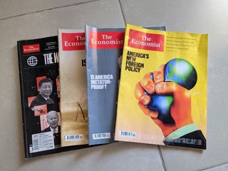 Varias revistas de The Economist en inglés 