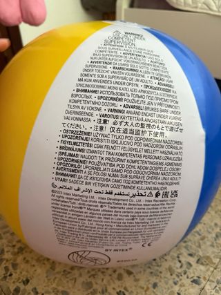 Pelota playa azul-rosa-blanca