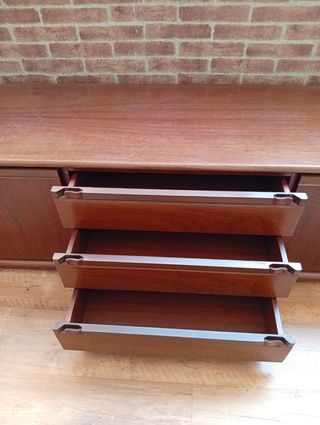 Mueble bajo vintage 3 módulos separables.