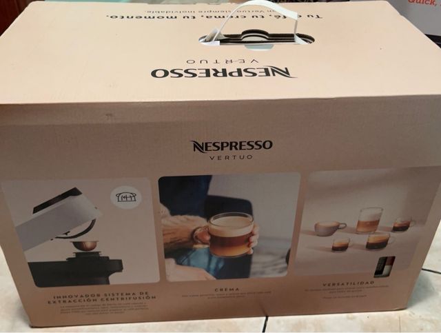 Cafetera Nespresso Vertuo Pop White