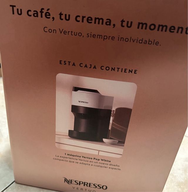 Cafetera Nespresso Vertuo Pop White