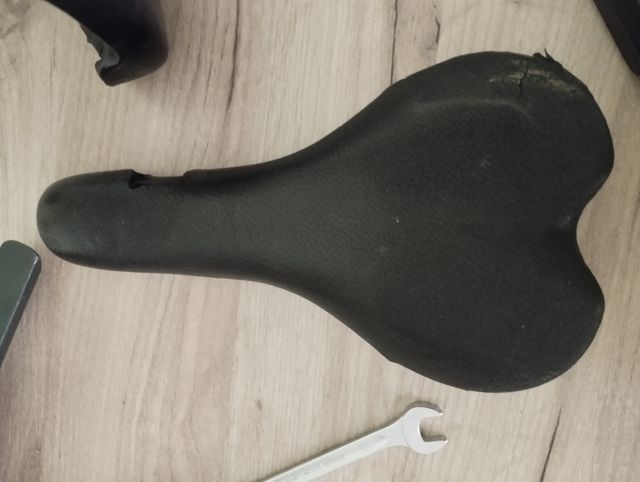 Sillín suelto sin paloi usado para un apaño