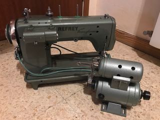 Máquina coser Refrey Transforma + motor