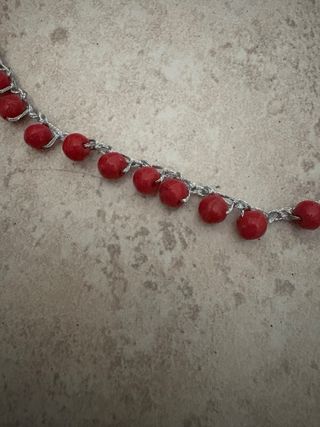 Collana color corallo e argento