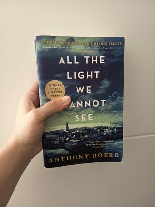 All the Light We Cannot See: A Novel