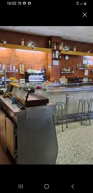 Bar en traspaso por jubilacion en Rubi