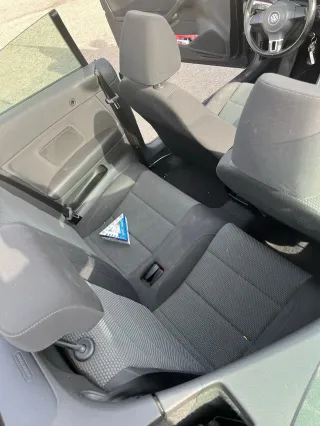 🚗✨ Volkswagen Golf Cabrio 2012  Muy cuidado