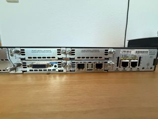 Cisco 2811 - Router 2800 Series
