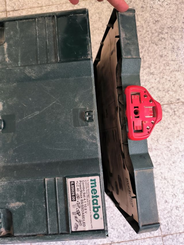 Caja herramientas metabo