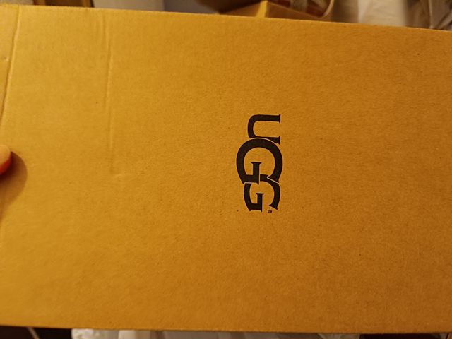 Sandalias UGG beige-plata