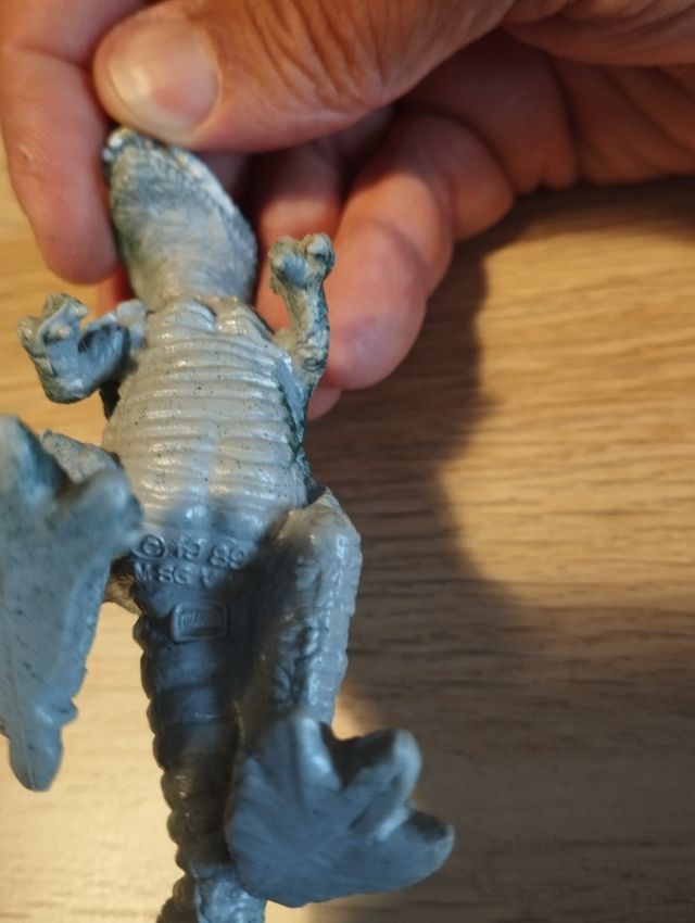 Figura Dinosaurio Yolanda 1989