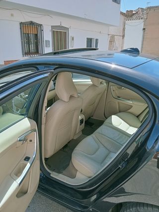 Volvo S60 2011