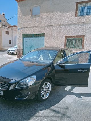 Volvo S60 2011